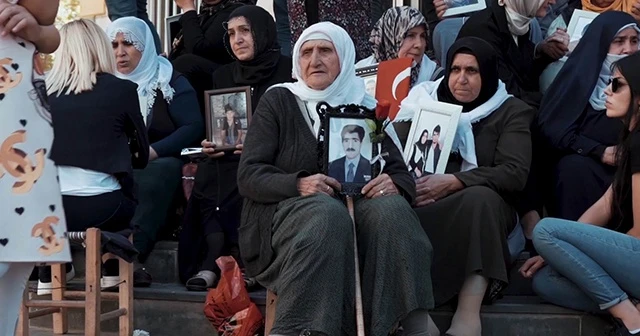 Diyarbakır annelerinin evlat nöbeti 'klip' oldu