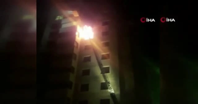 Kadıköy’de korkutan yangın