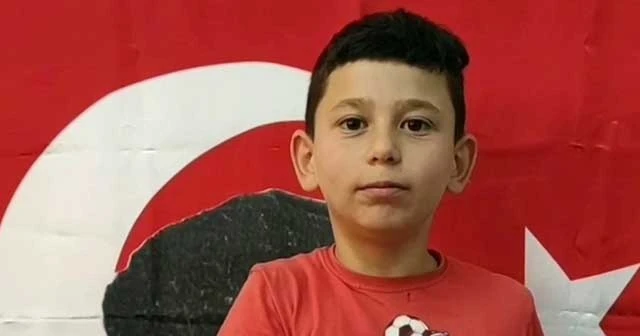Öğrencilerden Mehmetçiğe ’Komando Andlı’ destek