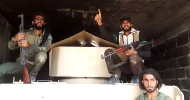 SMO, YPG’nin bıraktığı silahları tek tek ele geçiriyor