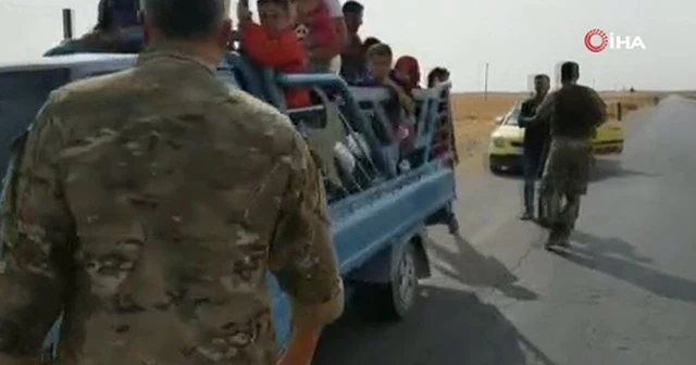 Tel Abyad’a dönen siviller Suriye Milli Ordusu tarafından karşılandı
