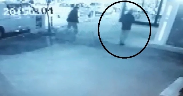 Katil zanlısının Dr. Gülcemal’i ATM’ye götürdüğü anlar kamerada