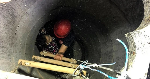 Arnavutköy'de dehşet anları! Küçük kızı böyle kurtardılar