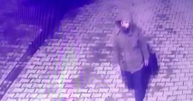 Deprem sonrası eline aldığı bıçakla 160 aracın lastiğini patlattı