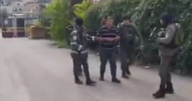 İsrail askerleri zihinsel engelli Filistinliyi gözaltına aldı