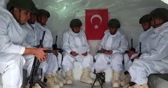 Mehmetçik'ten miniklerin mektubuna duygulandıran cevap