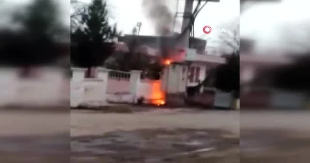 Trafo önce alev aldı, sonra bomba gibi patladı