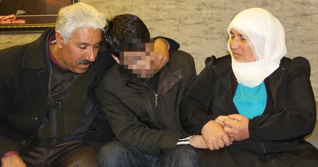 HDP önünde eylem başlattı, 6 yıl sonra oğluna kavuştu