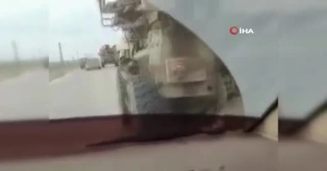 Kamışlı'da ABD zırhlı aracı, Ruslara ait zırhlı aracın önüne kırdı