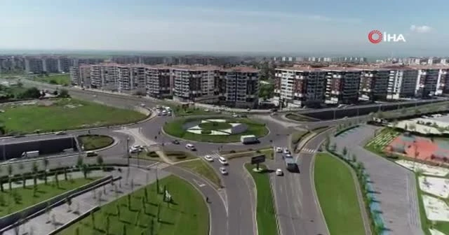 Diyarbakır’da kısıtlama sonrası vatandaşlar sokağa akın etti