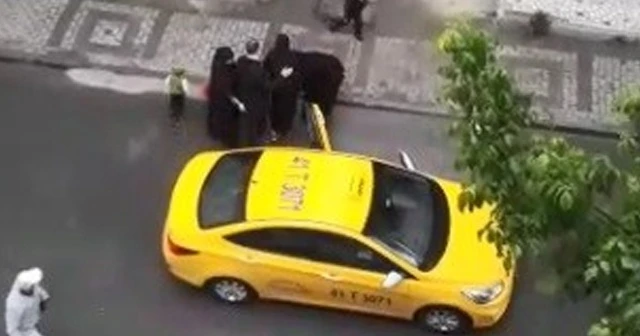 Doğum yapan anneyi indiren taksici 10 TL'de para aldı