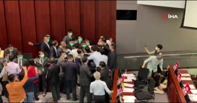 Hong Kong parlamentosu savaş alanına döndü