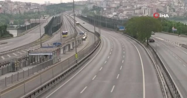 Kısıtlamanın ilk sabahında yollar boş kaldı