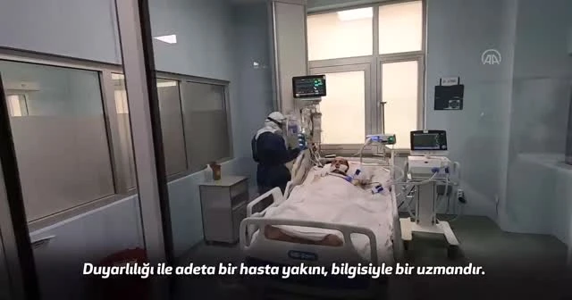 Sağlık Bakanı Fahrettin Koca'dan videolu 'Hemşireler Günü' paylaşımı
