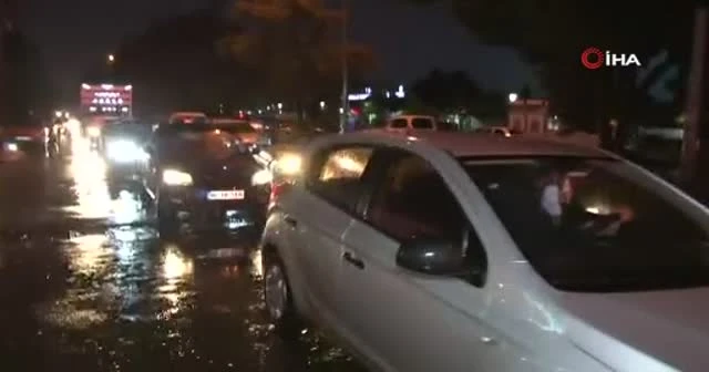 Ankara'da sağanak yağış sele neden oldu