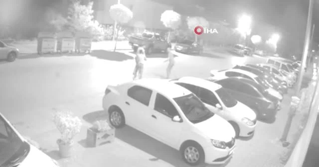 Bıçaklayarak öldürdüğü gence böyle yardım etmeye çalıştı