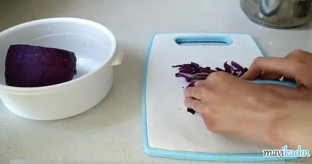 Evdeki Sebzelerden Doğal Gıda Boyası Nasıl Yapılır?