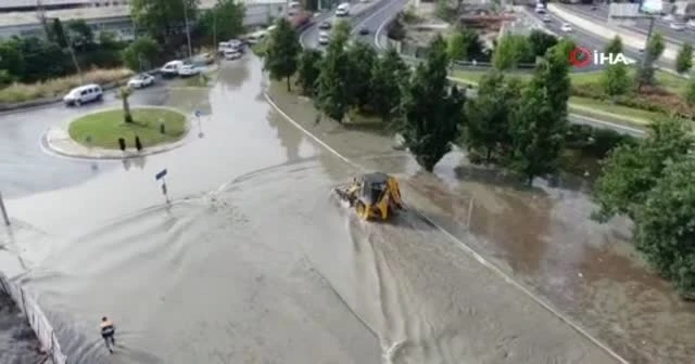 İkitelli yan yol göle döndü