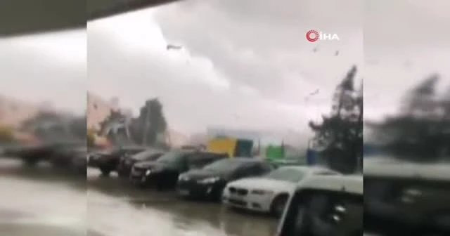 İstanbul’da Hadımköy’de fabrikanın çatısı uçtu