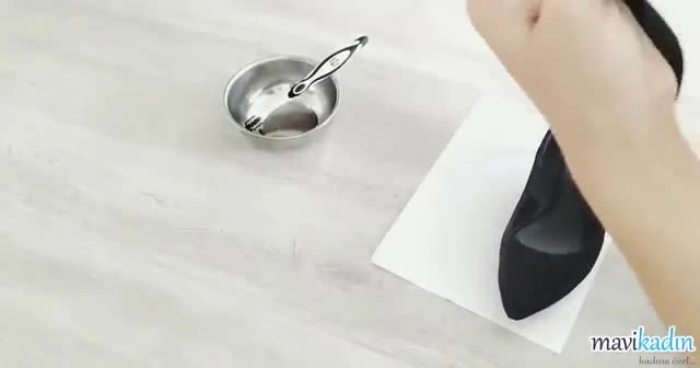 Süet Ayakkabı Nasıl Neyle Temizlenir Lekeleri Nasıl Çıkarılır
