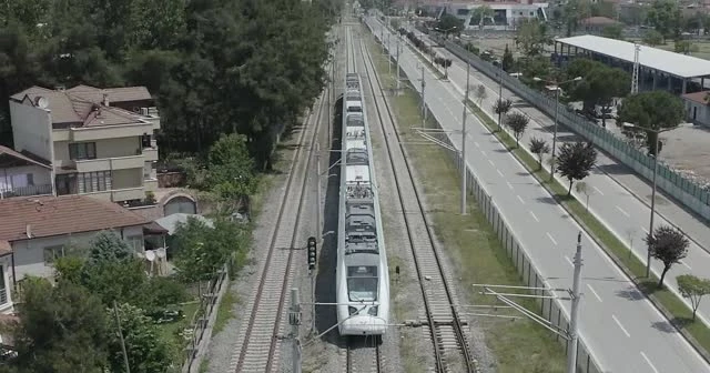 Yerli ve milli elektrikli trenin tasarım ve üretimi tamamlandı