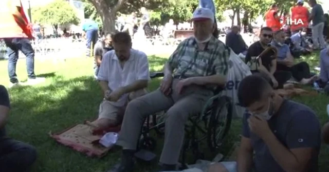 82 yaşındaki Mustafa Amca’nın Ayasofya hayali gerçek oldu