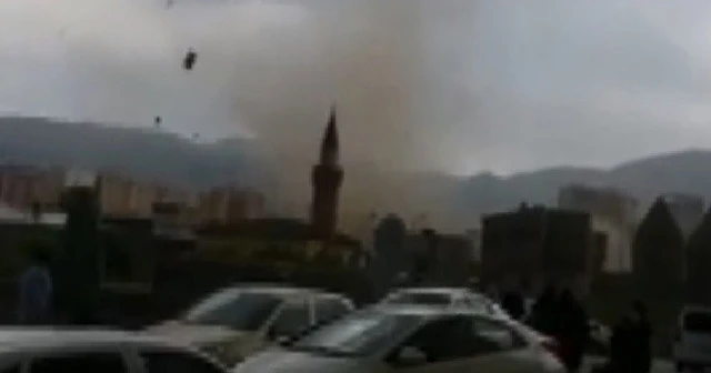 Erzurum’da korkutan hortum