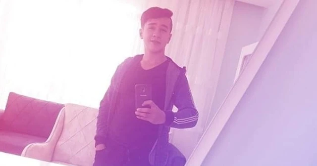 Fenomen olma uğruna çukurda ölüme davetiye çıkardılar