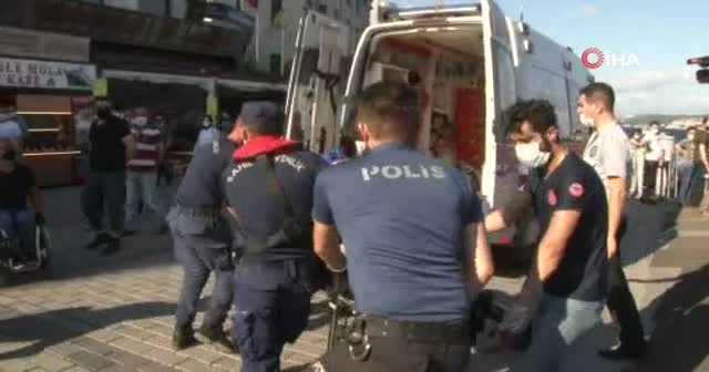 Karaköy’de vapurdan bir yolcu denize düştü