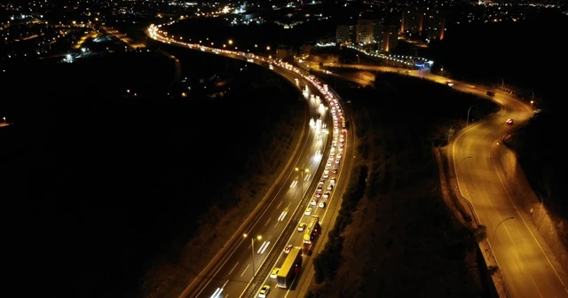 Kurban Bayramı için yola çıkanların TEM’de oluşturduğu yoğunluk arttı
