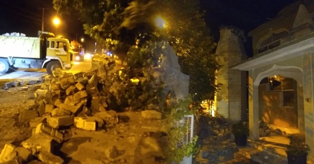 Manisa'da şiddetli fırtına cami minaresini yıktı