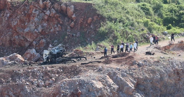 Sakarya'da 3 askerin şehit düştüğü patlama alanı görüntülendi