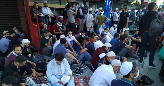 Vatandaşlar Ayasofya'ya akın etti