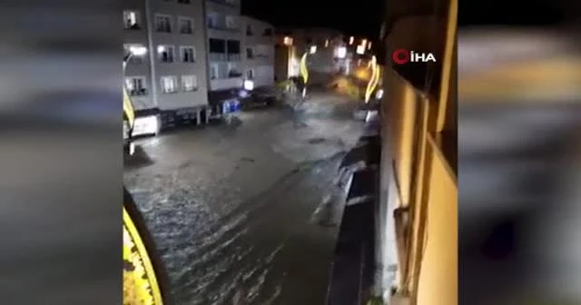 AK Parti Milletvekili: Şuana kadar 3 kişinin Dereli ilçesinde selde kaybolduğu yönünde bilgi geldi