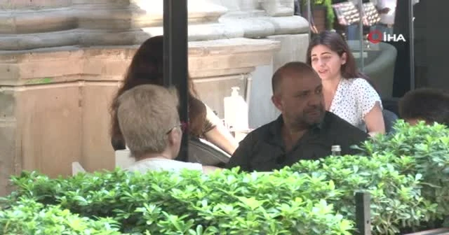 Azerbaycan’da kafe ve restoranlar yeniden açıldı