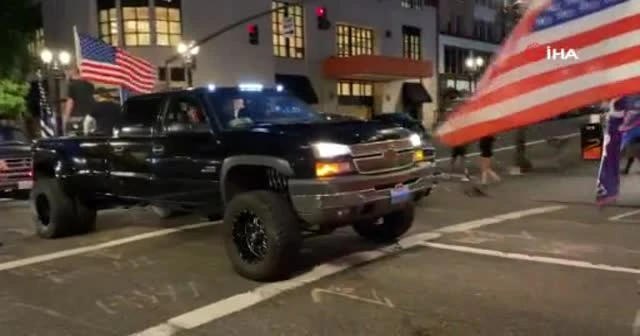 Portland’da Trump yanlıları ve ırkçılık karşıtları arasında çatışma: 1 ölü