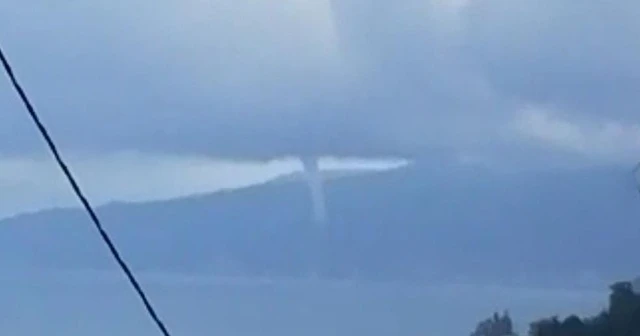 Rize'nin Çayeli ilçesi açıklarında çıkan hortum korkuttu