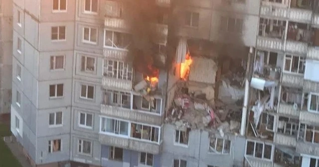 Rusya'da apartmanda doğal gaz patlaması