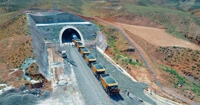 9 milyar 749 milyonluk YHT projesi