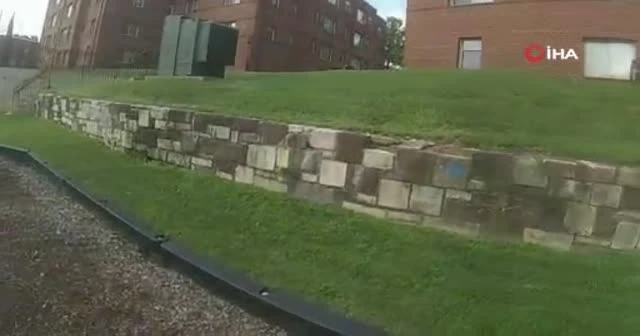ABD'de polis bir siyahi genci vurarak öldürdü