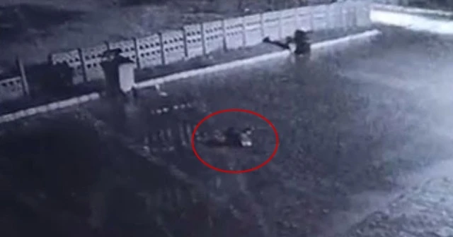 Arkadaşının sırtından bıçakladığı genç hayatını kaybetti