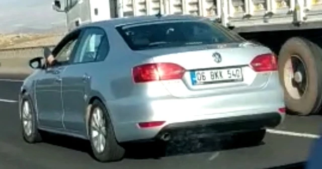 Ayaklar dışarıda yolculuk