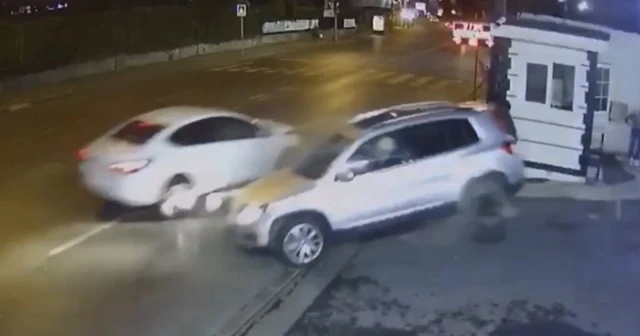 Feci kazada ölümden saniyelerle kurtuluş kamerada