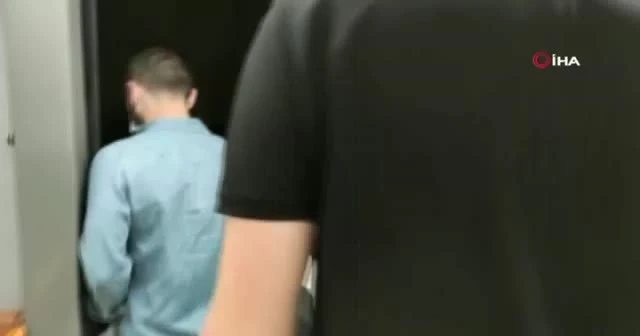 Metro istasyonunda intihar girişimi