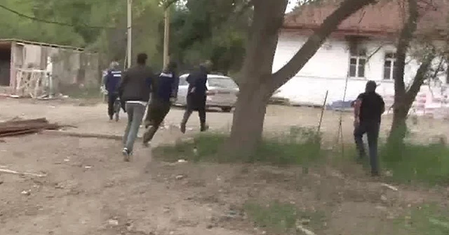 Azerbaycan’da gazetecilerin bulunduğu yerde korku dolu anlar
