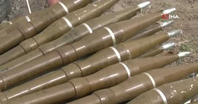 Azerbaycan, Fuzuli’de Ermenistan’a ait askeri teçhizat ve araçlar ele geçirdi