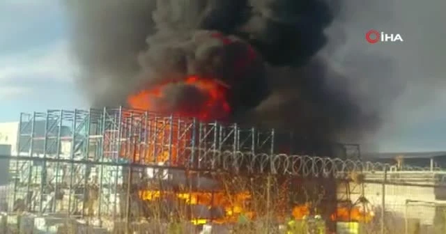 Balıkesir’de yağ fabrikasında yangın