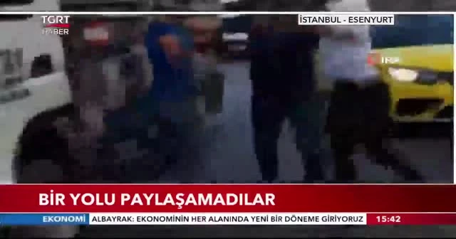 Bir yolu paylaşamadılar