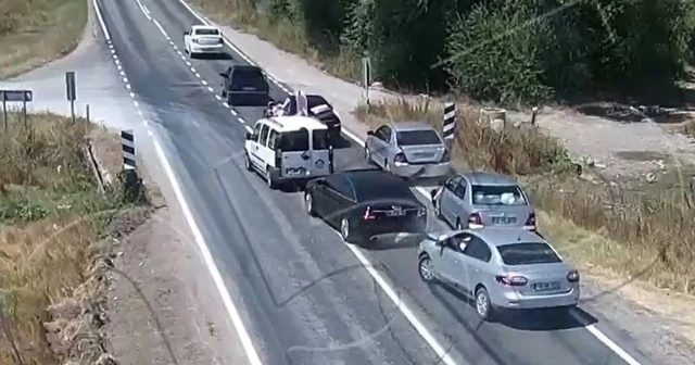 Düğün konvoyunda kaza