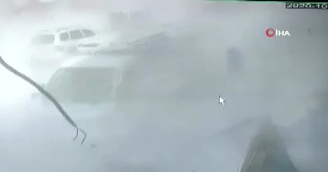 El Bab’ta patlama anı kamerada